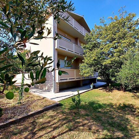 Apartman Anka Palit Bagian luar foto